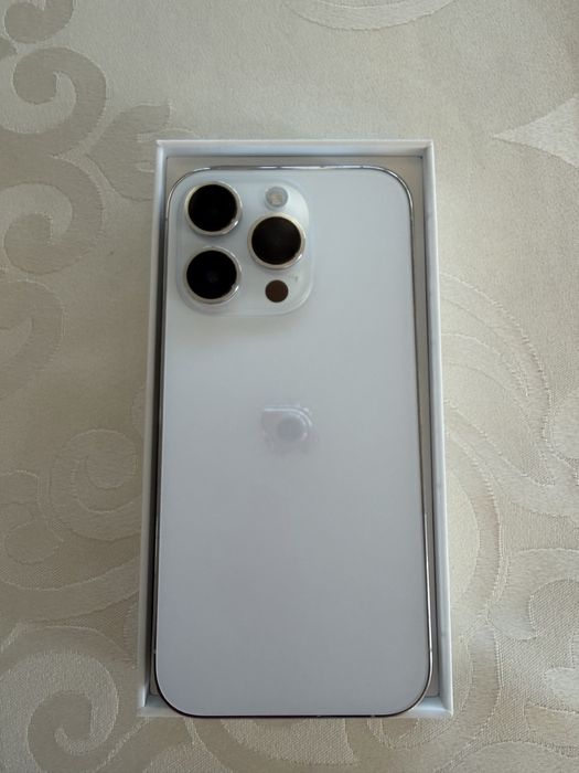 IPhone 14 Pro silver