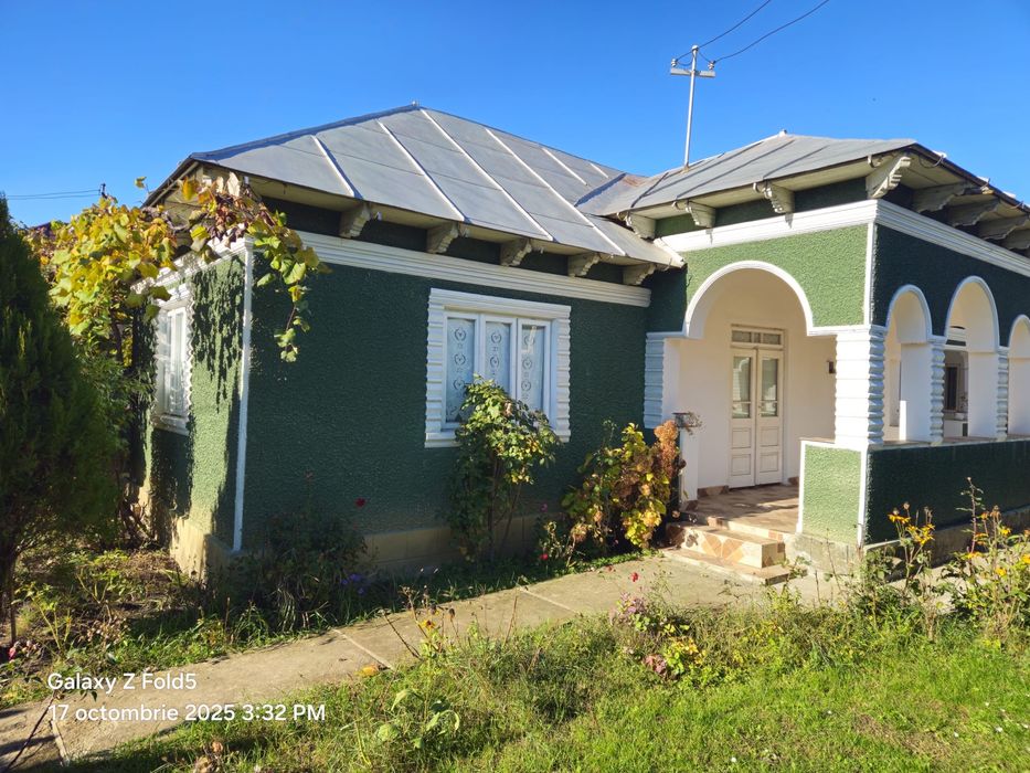 Casa in comuna Zanesti Judetul Neamt