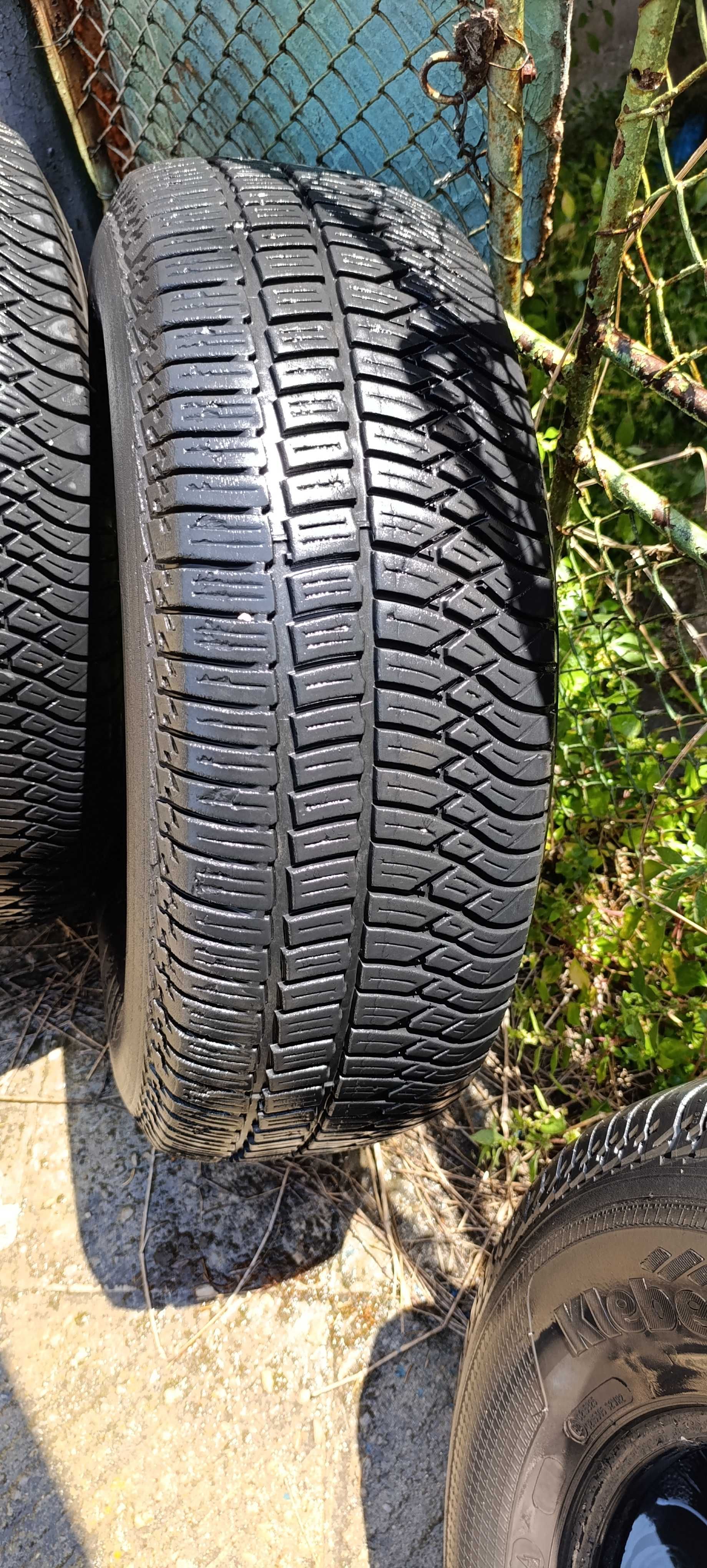 Всесезонни гуми в отлично състояние! Kleber Citilander 245/70 R16