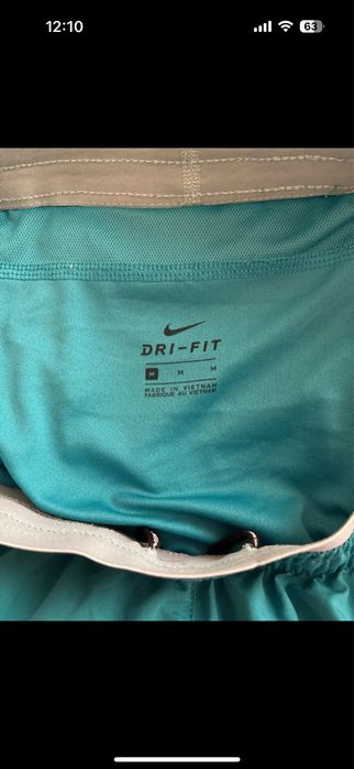 Pantaloni scurti de fete Nike running  dri-fit cu buzunar in spate