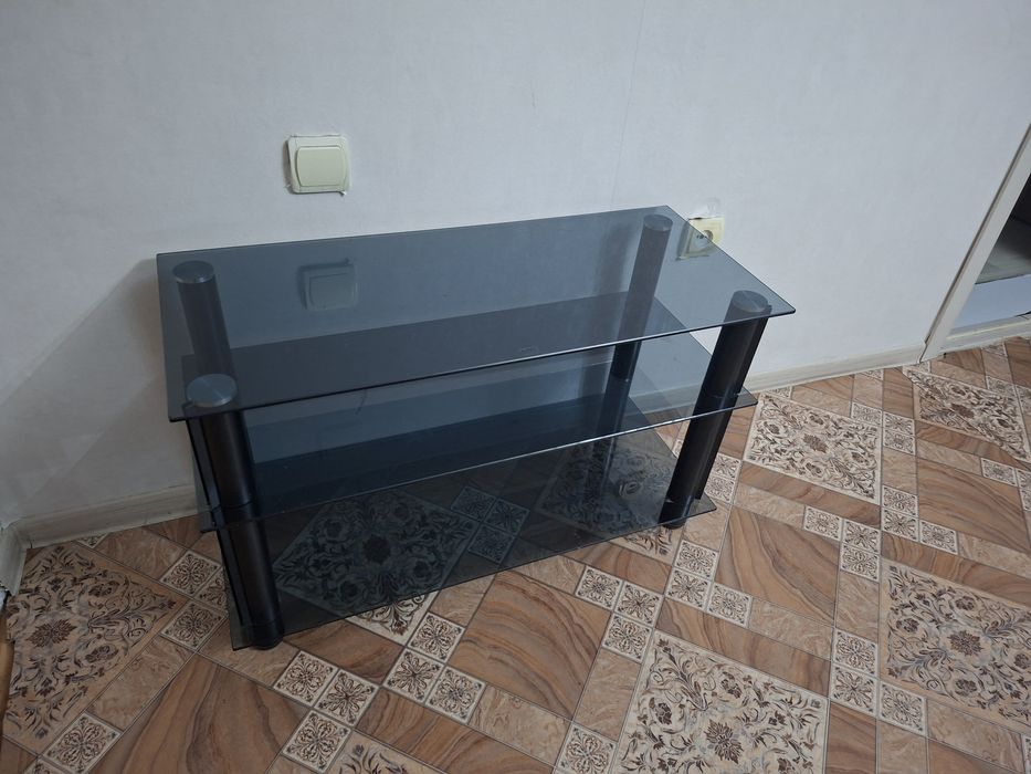 Продам журнальный столик