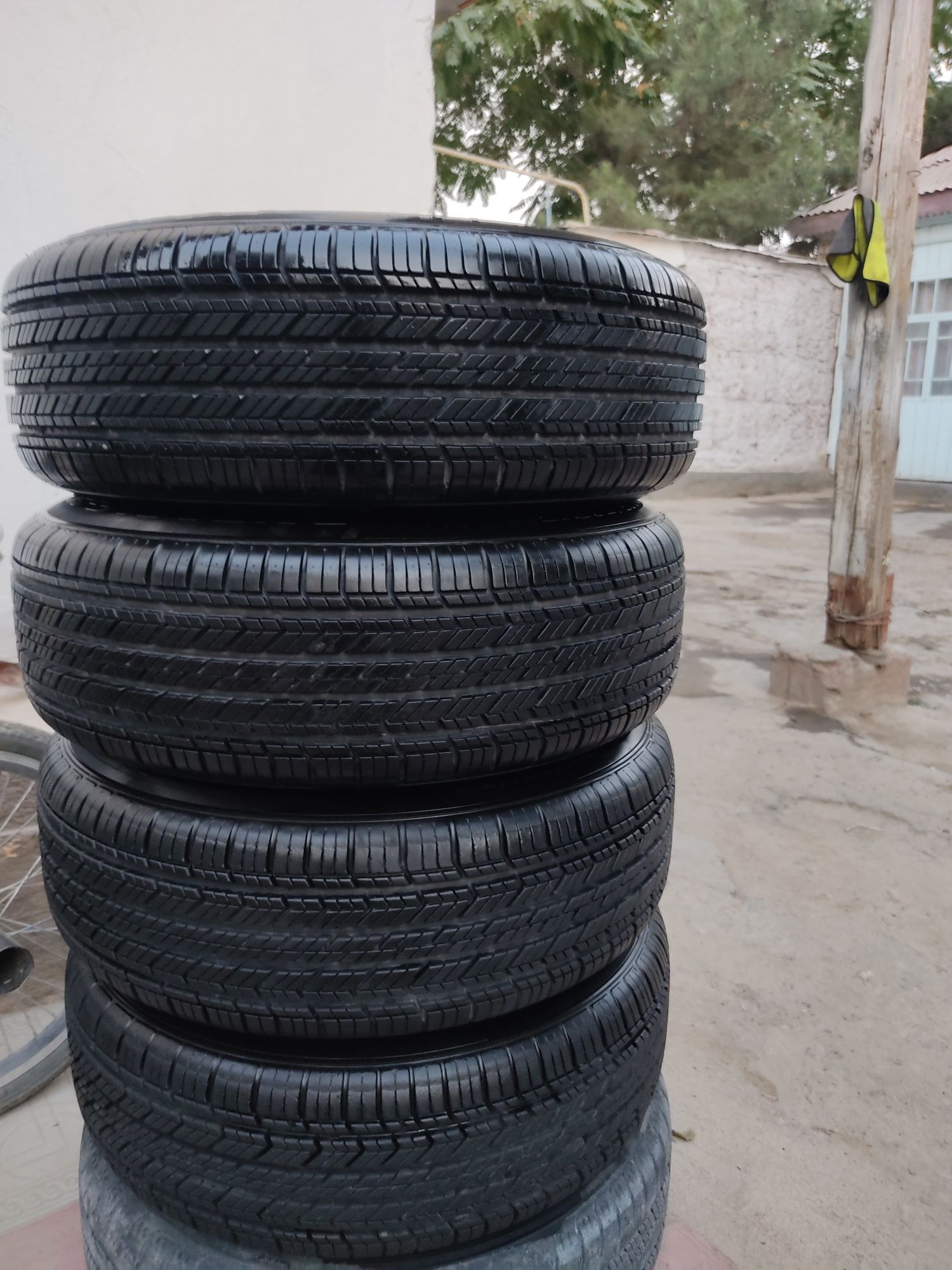 185/70R13 diska balon sotiladi