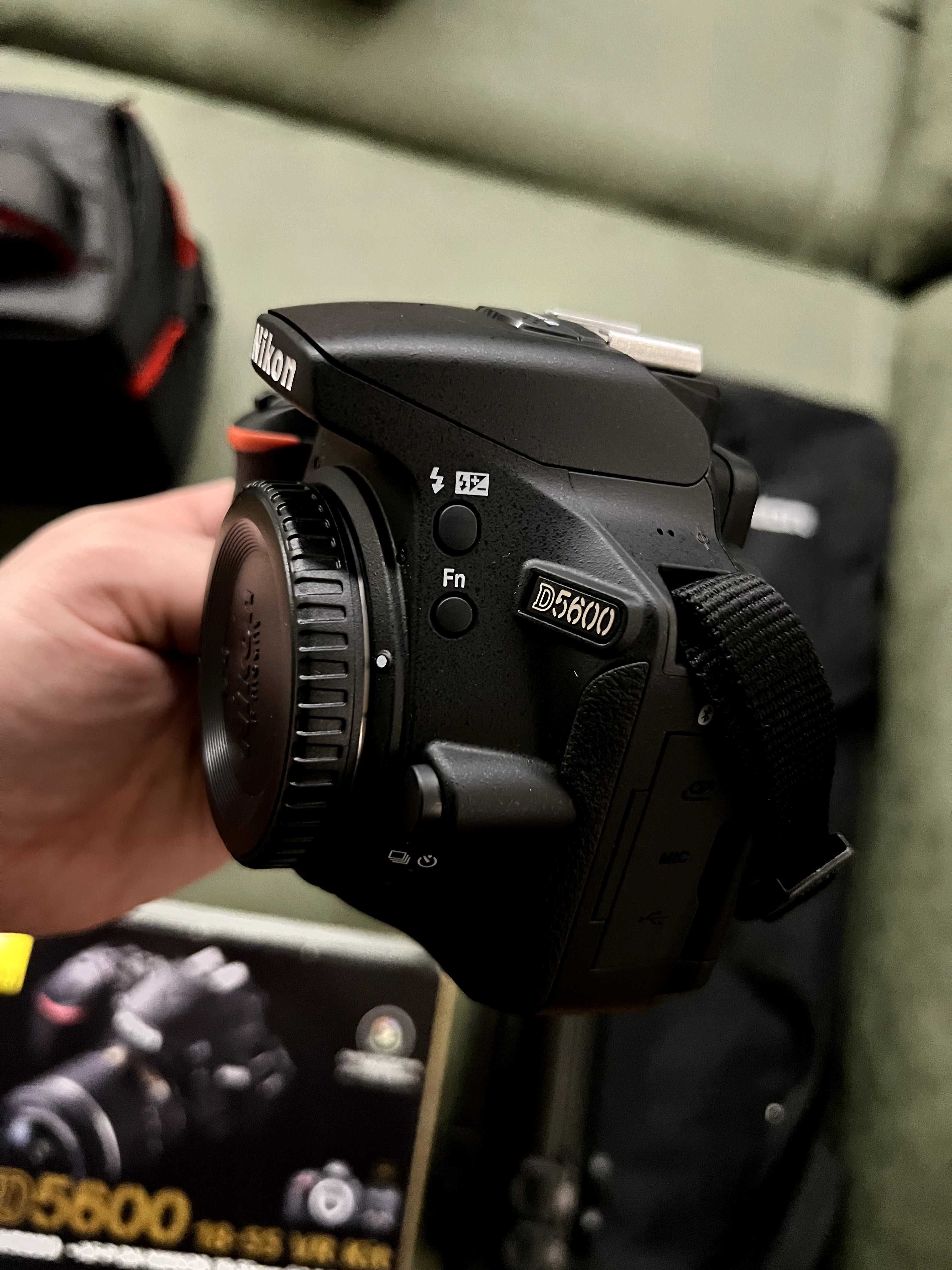 Фотоапарат Nikon 5600 + обектив