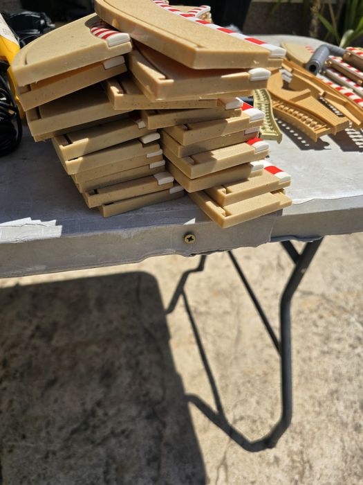 Jucarie veche  accesorii Scalextric 1:32