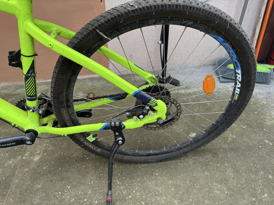 Bicicleta MTB B’twin Rockrider 520 , cadru L frane pe disc R 27.5