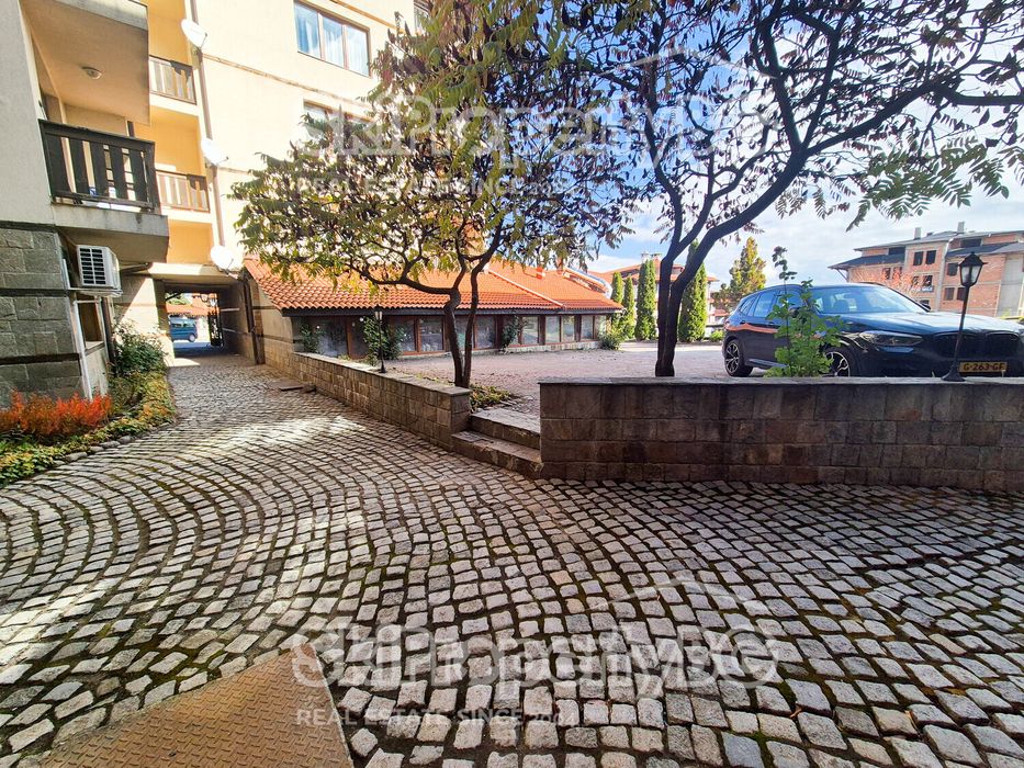 Южен двустаен апартамент с камина!