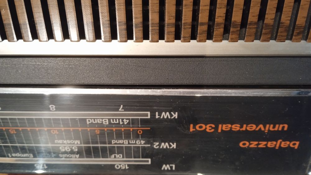Radio portabil Telefunken Universal 301, an 1972, Superheterodina