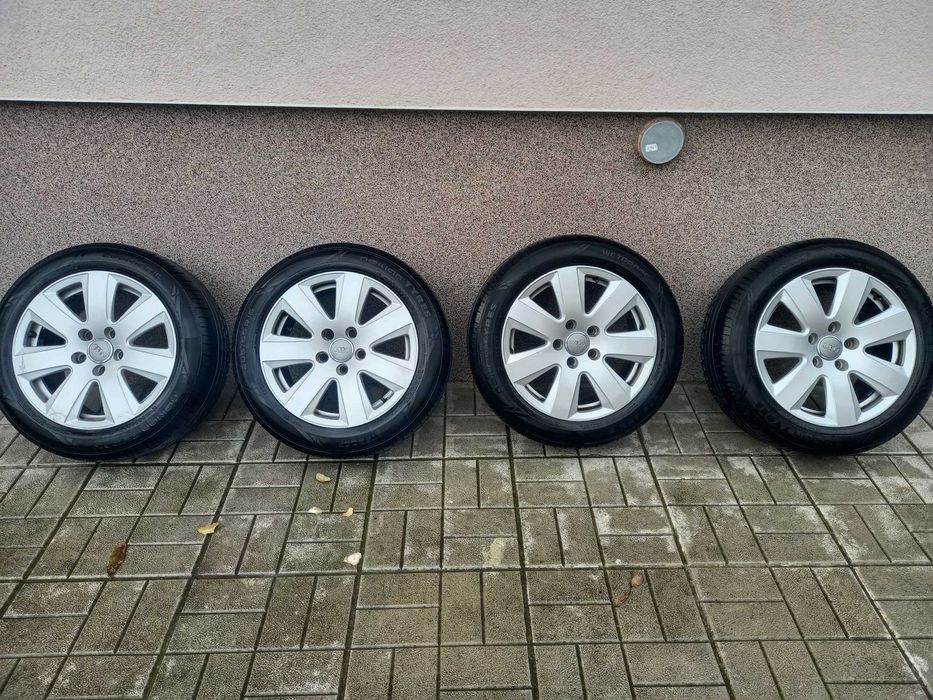 Легни гуми с джанти за Audi