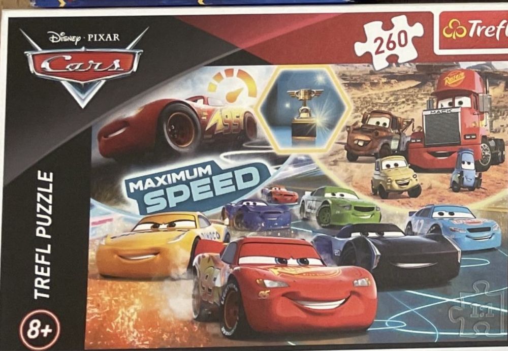 игри и пъзели(2лв малките, по 7лв по-големите)