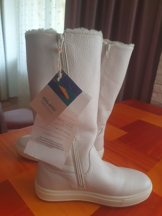 Сапоги женские зимние.