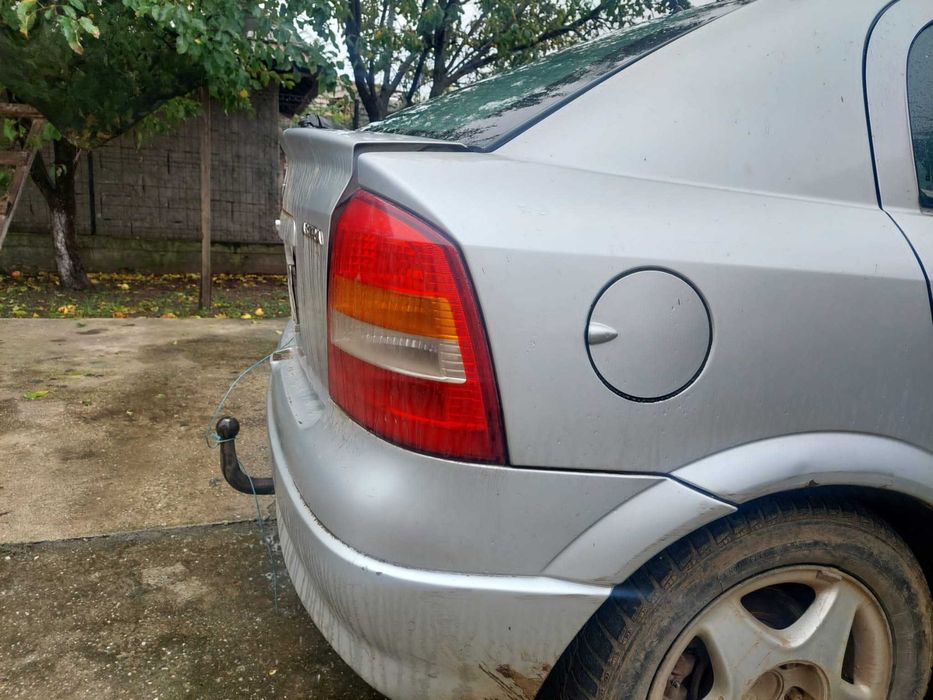 Vând Opel Astra G