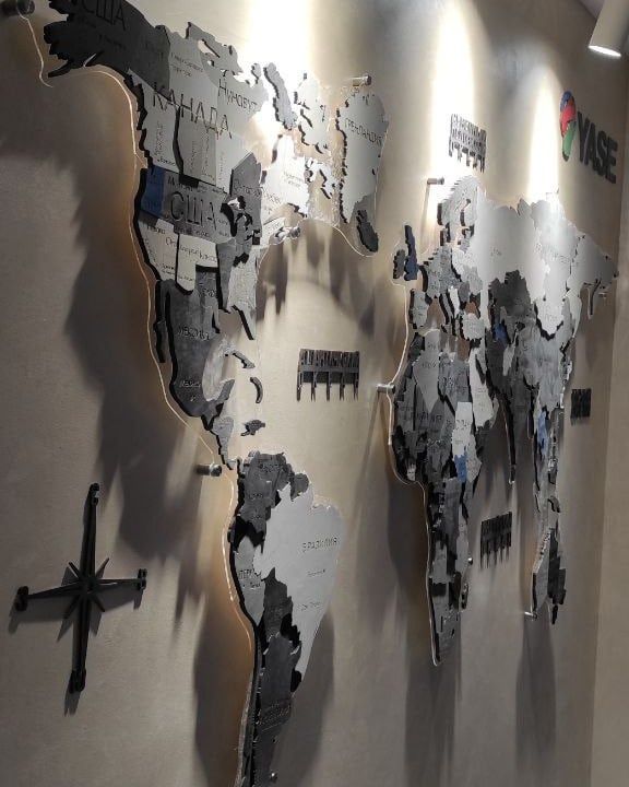 Декоративные Карты мира из дерева
