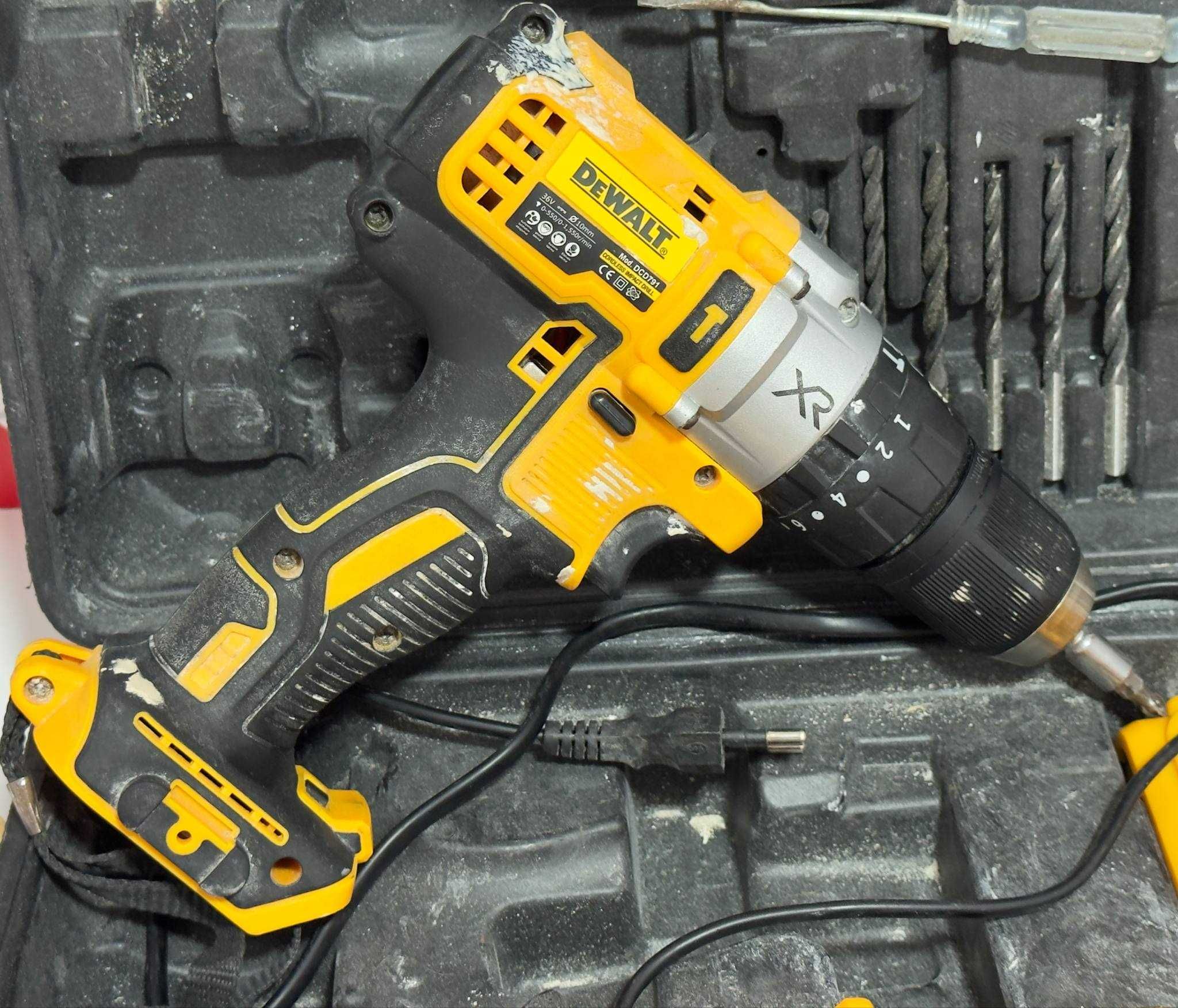 Акумулаторен винтоверт DEWALT DCD791