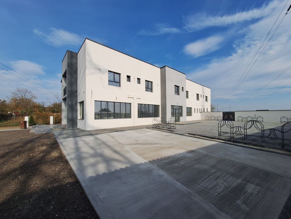 De inchiriat spațiu comercial