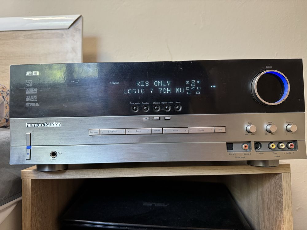 Harman Kardon AVR-235