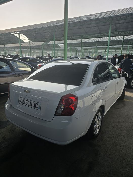 Срочно продаётся автомобиль Gentra 2018