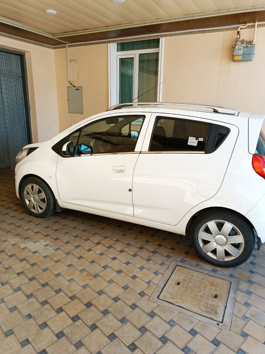 Продается авто спарк