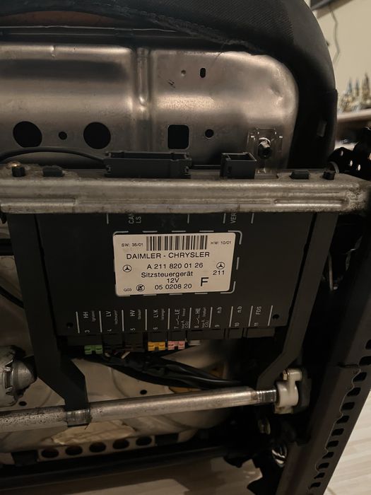 W209 шофъорска седалка ел.