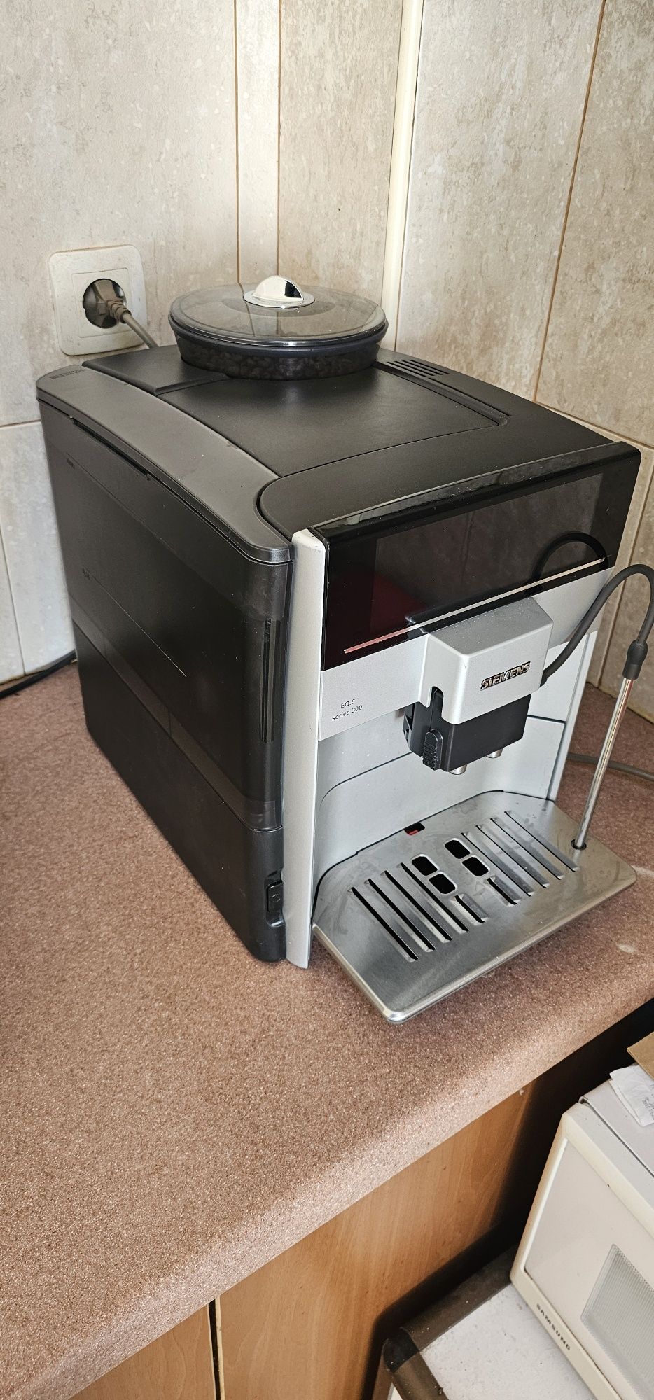 Siemens eq6 s300 кафемашина автомат
