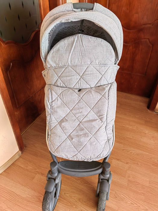 Количка с два коша за новородено и за след 6 месеца с падарък кенгуру