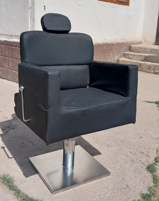 Кресло парикмахерское