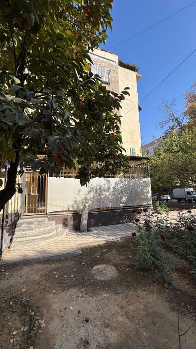 Срочная продажа!
Юнусабад 14 квартал 
Ор-р: Бульварная, Петушок