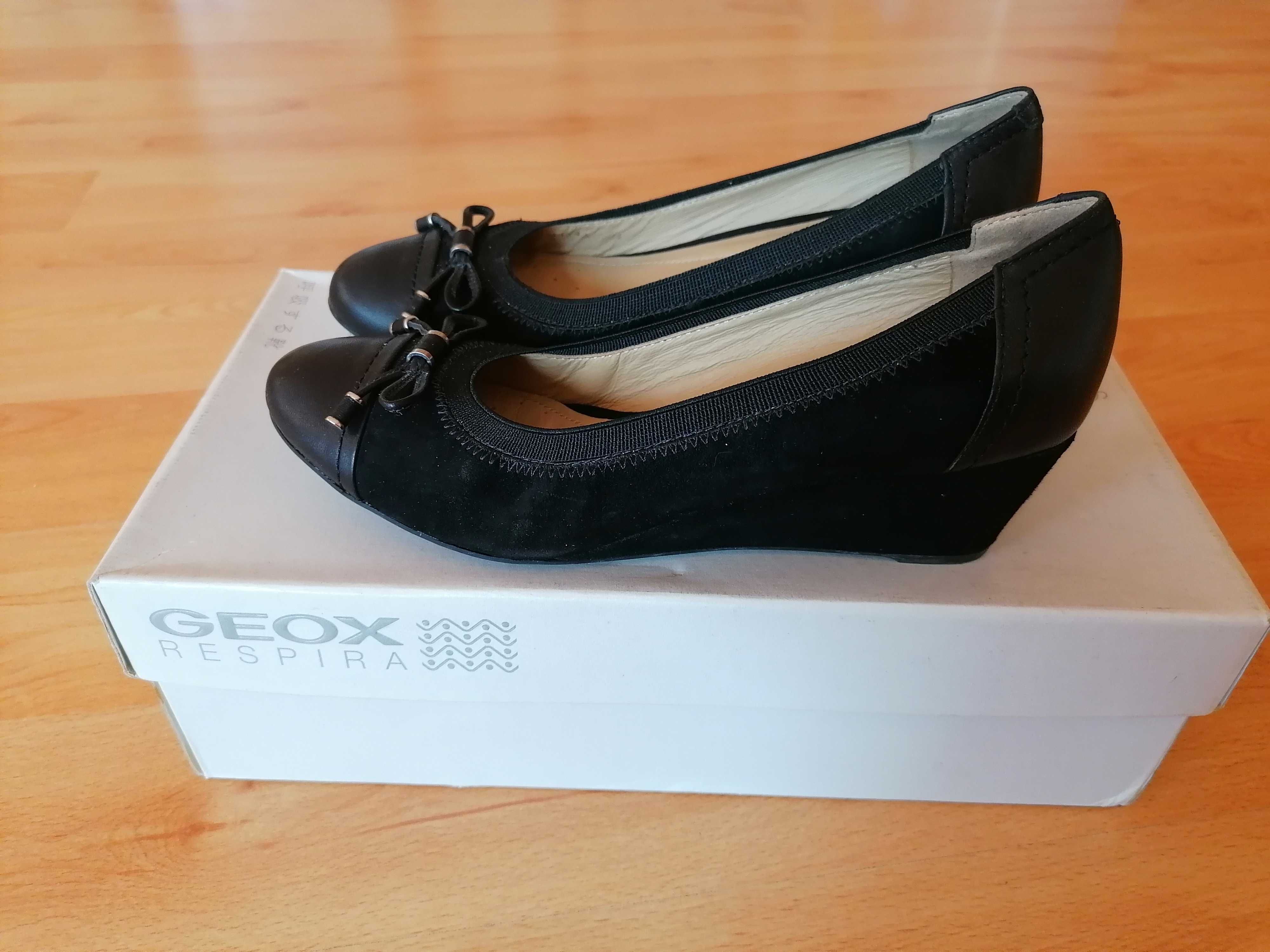 Обувки на платформа Geox