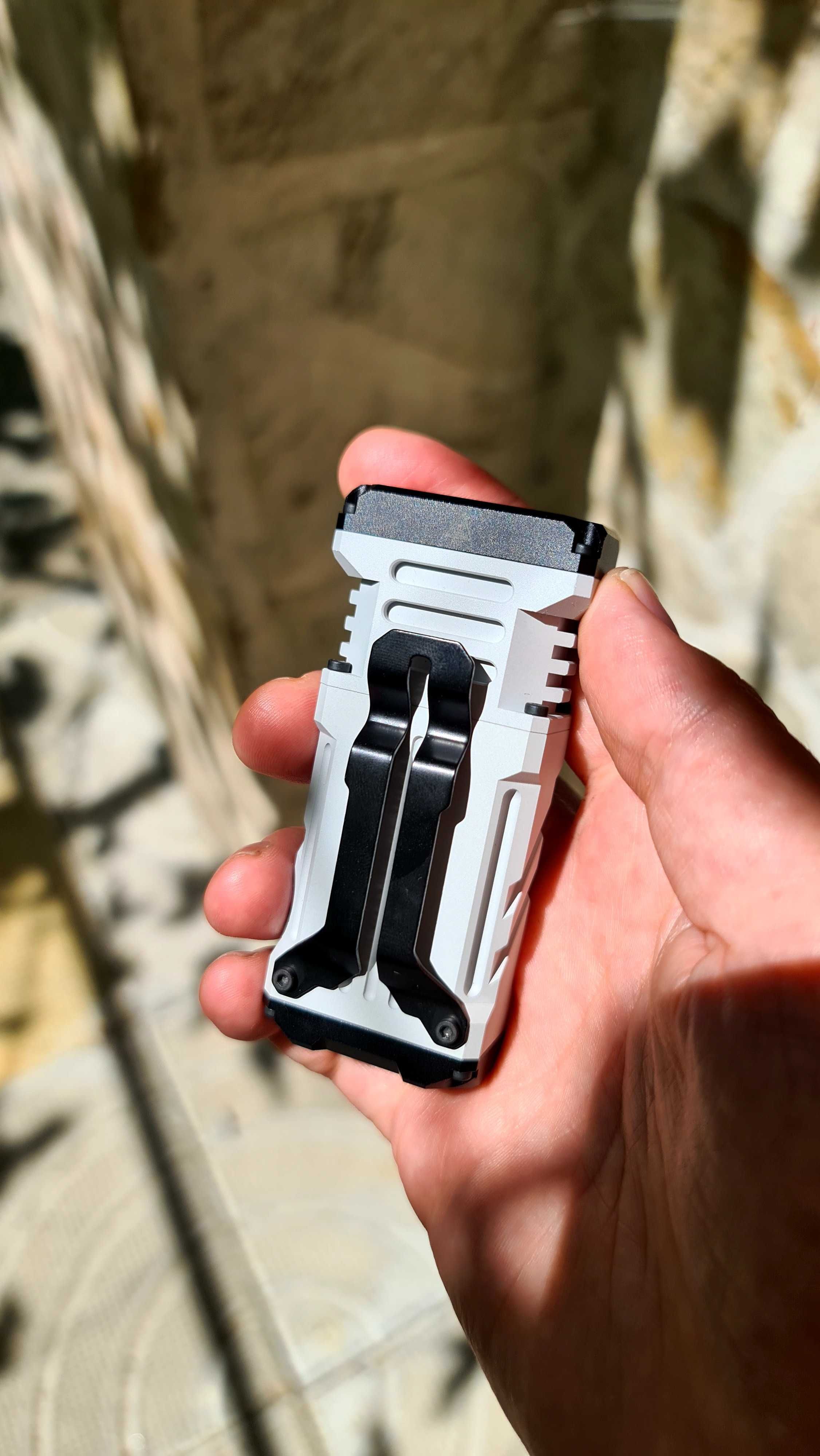 Wuben X2 2500lm EDC нов