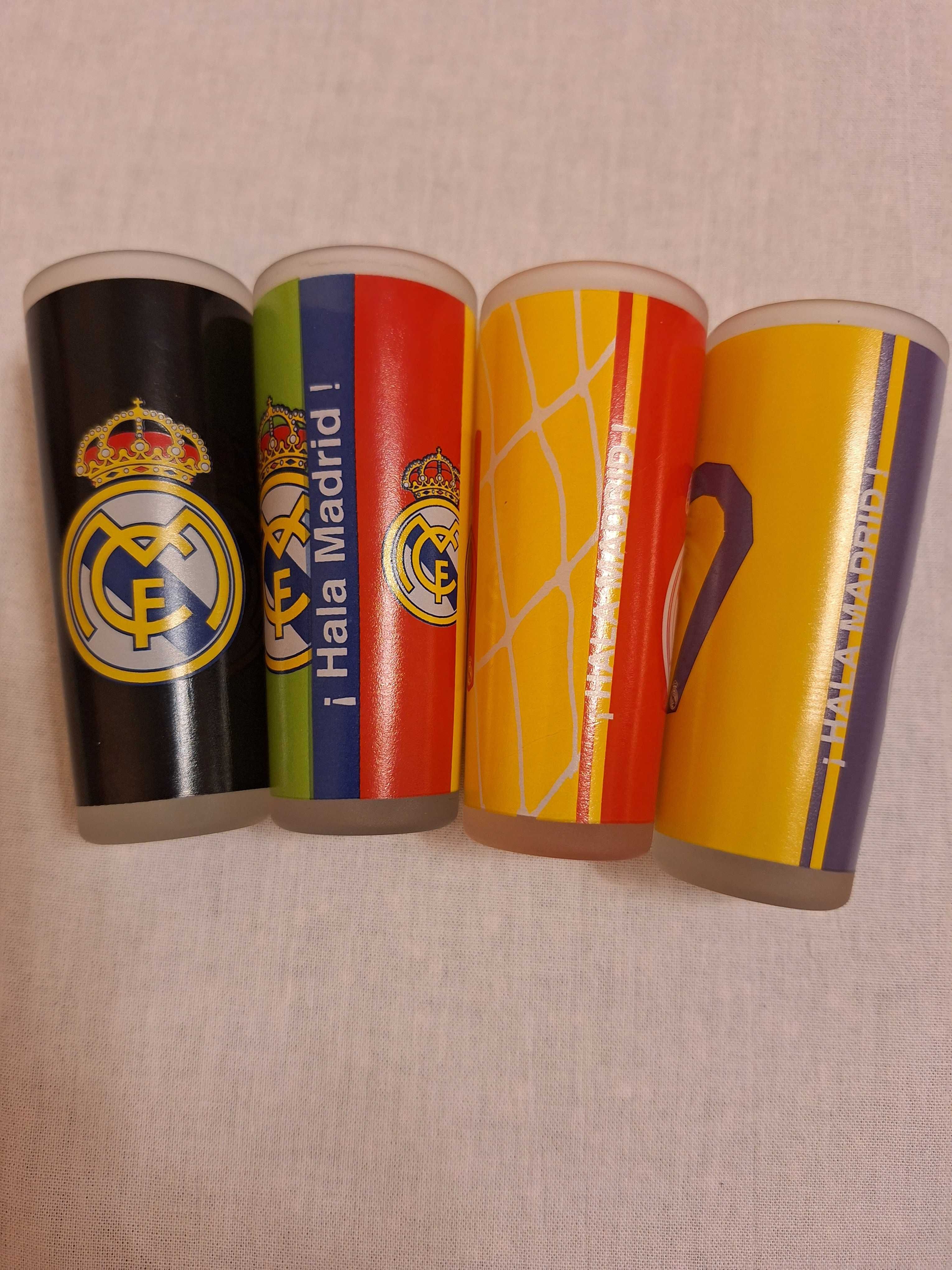 Сувенирни чашки на Реал Мадрид КФ