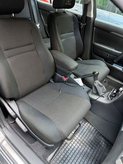 Vand Toyota Avensis