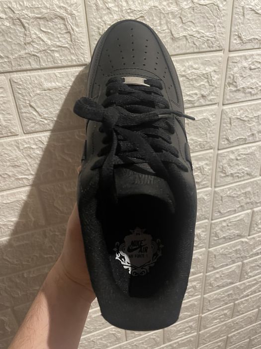 URGENT Nike Air force 1 low triple black