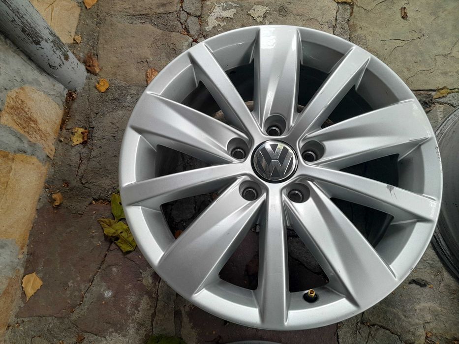 VW Passat 16 цола - 5x112 оригинални лети джанти Фолксваген 5х112