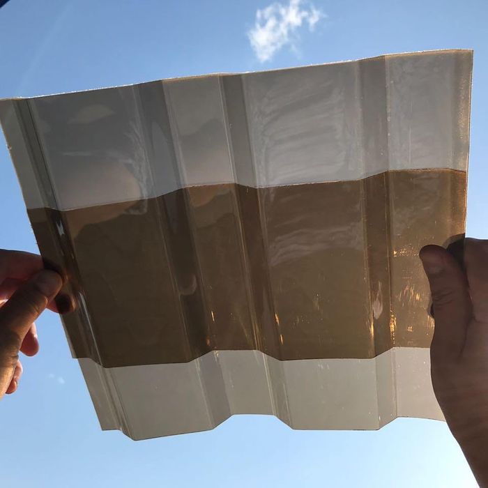 Прозрачный профнастил , прозрачный шифер полигаль поликарбонат