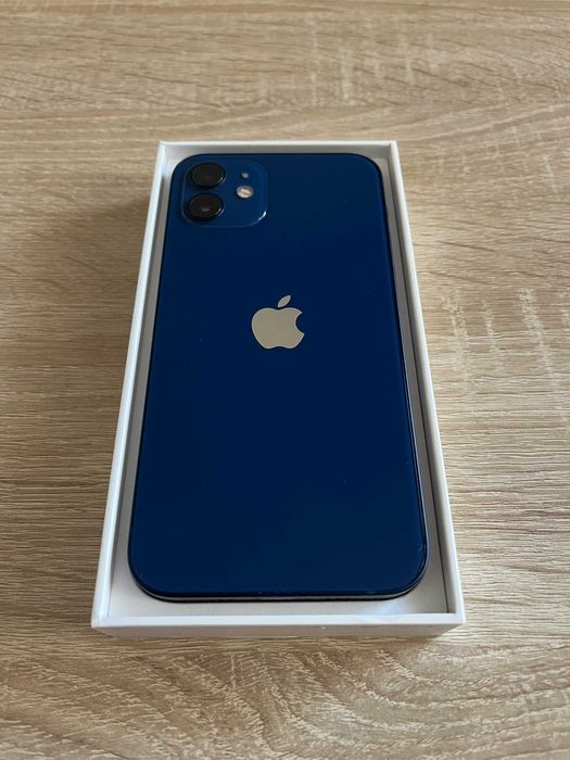 Телефон iPhone 12, 64GB, тъмносин