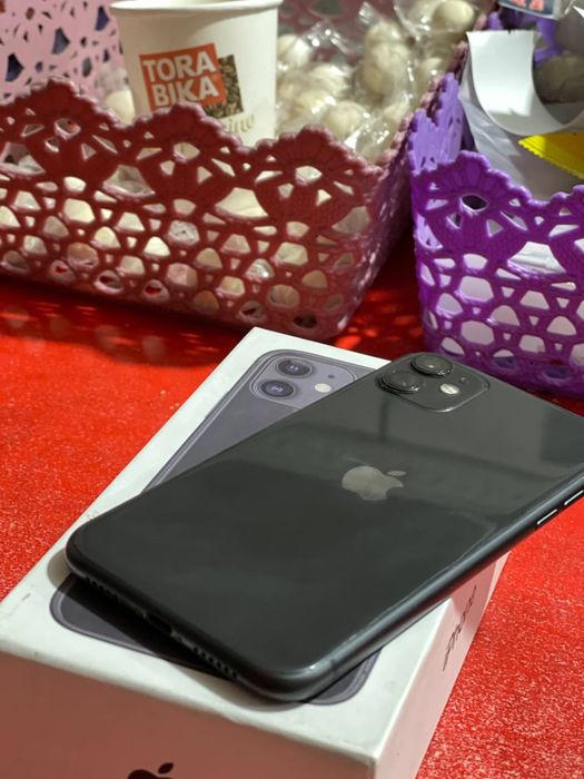 Iphone 11 srochna sotiladi