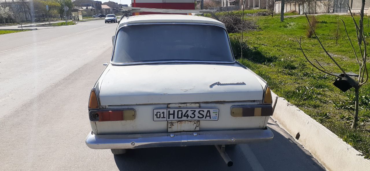 Автомашина Москвич 412.