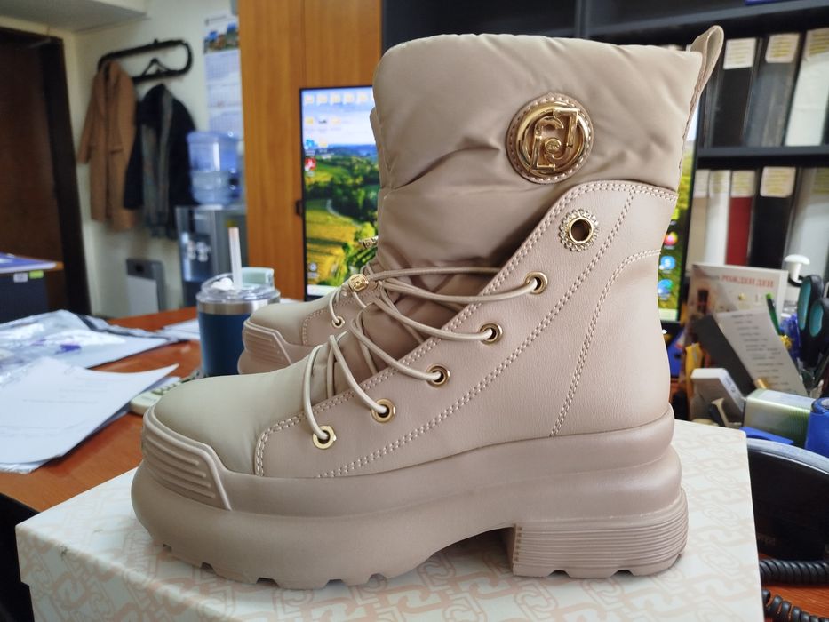 Зимни обувки / боти LIU JO модел Amy