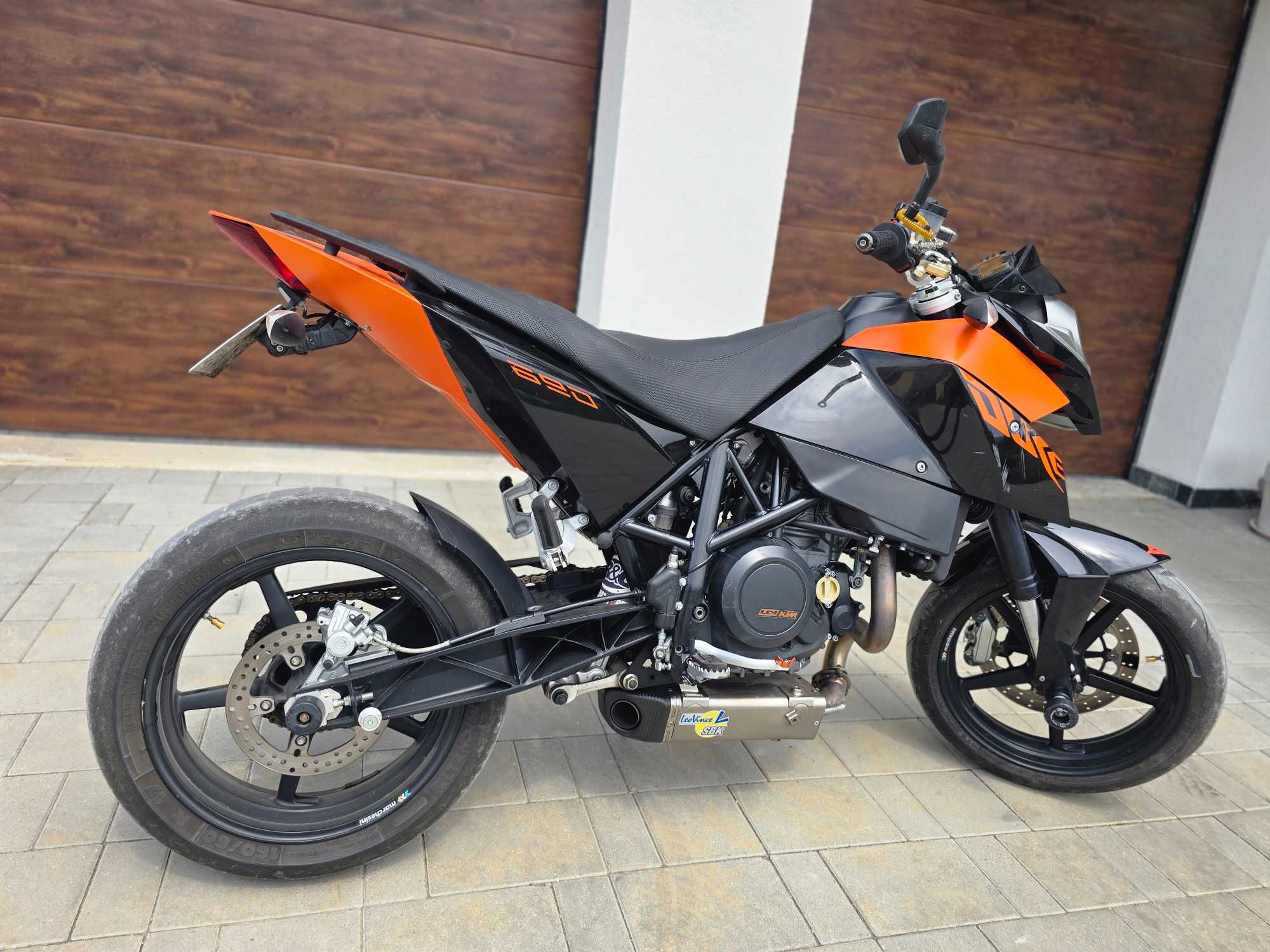 Ktm duke 3 690 / 2010