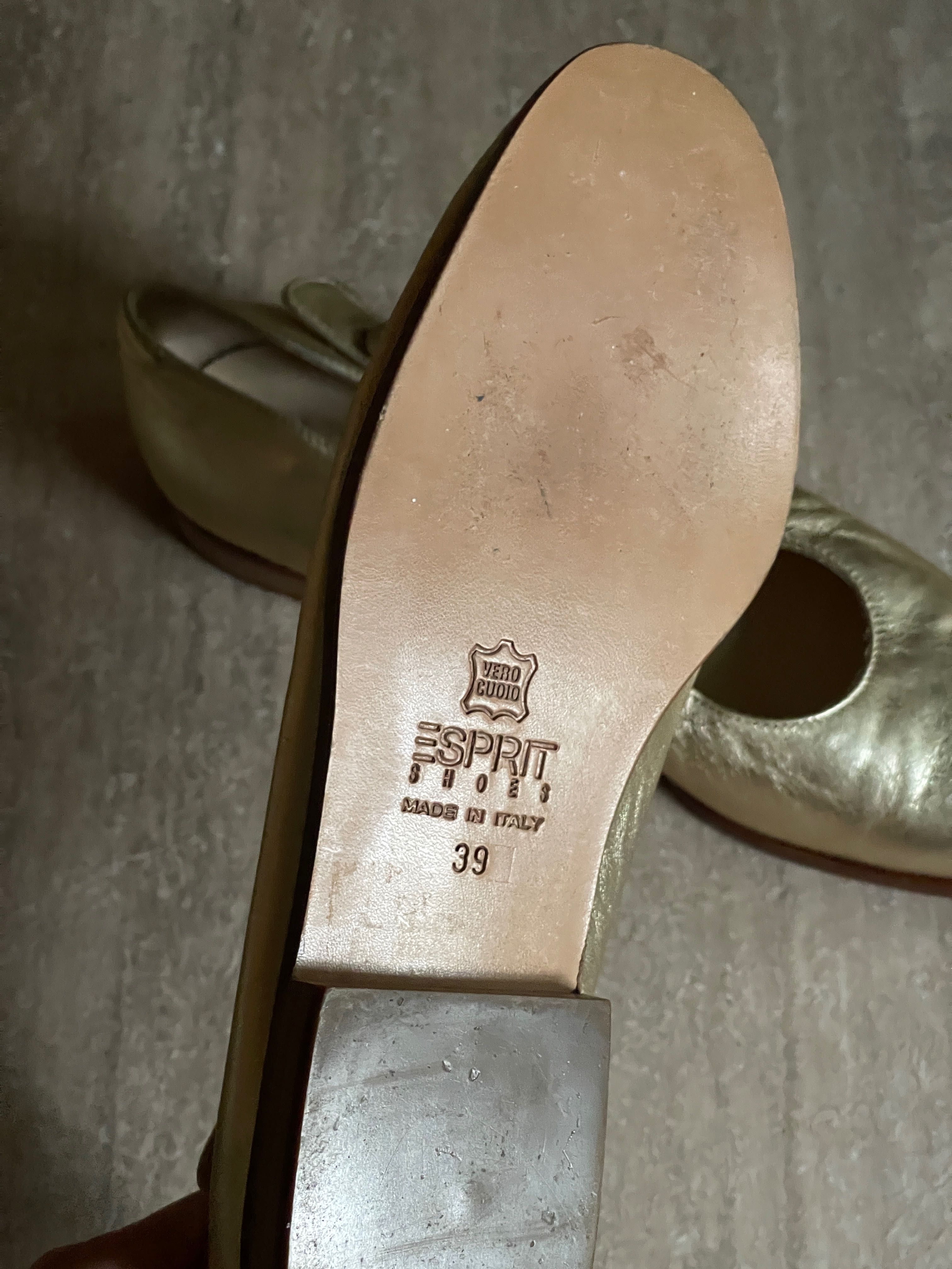Балеринки Mary Janes Esprit limited златист 39