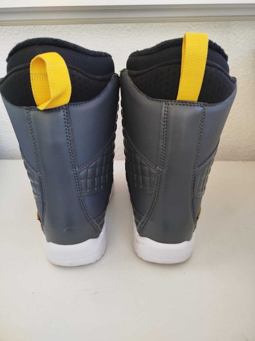 Дамски обувки за сноуборд Northwave