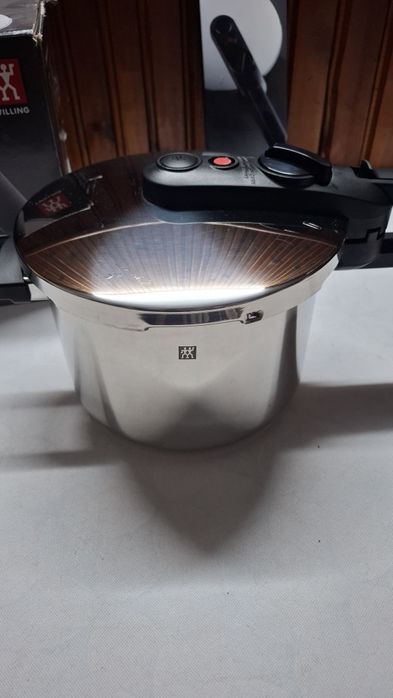 Zwilling EcoQuick II/22см/6л тенджера под налягане