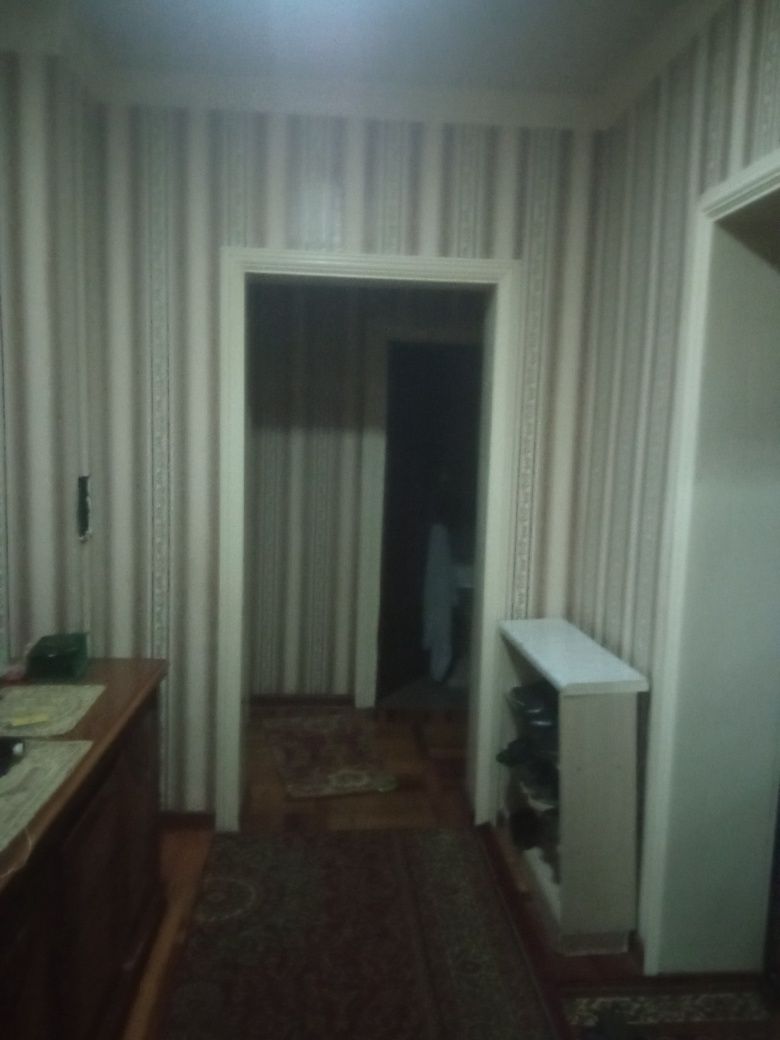 Olmazor qora qamish 2/4 ruvidini torisidi 9etajka 4 etaj
