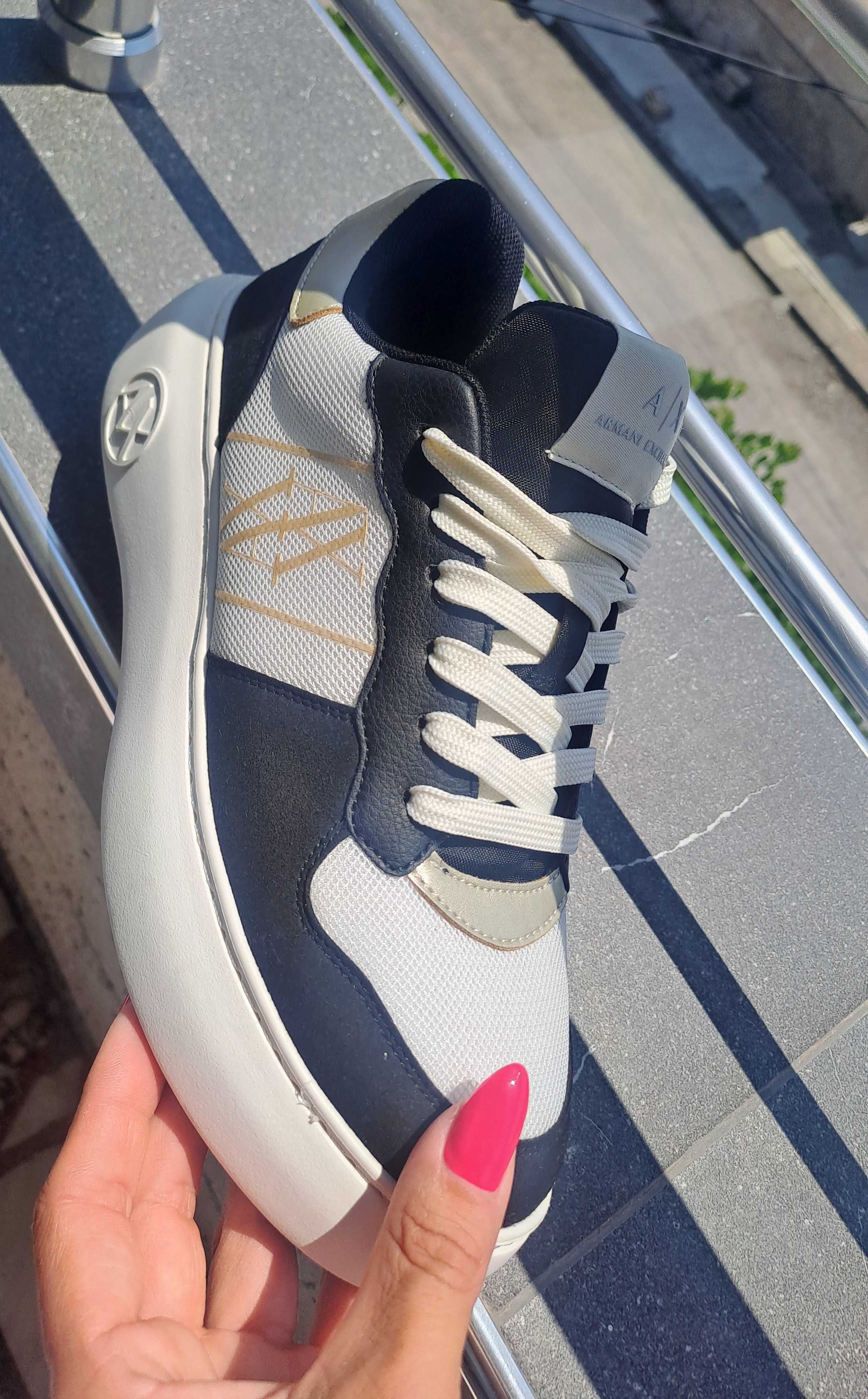 Дамски кецове Armani