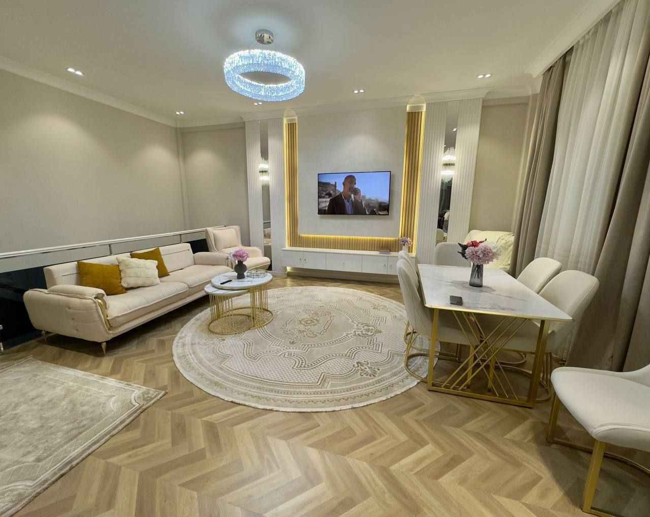 Срочно продается 2х ком квартира, ЖК Соларис, ор-р: м-в Кушбеги, 86 м²