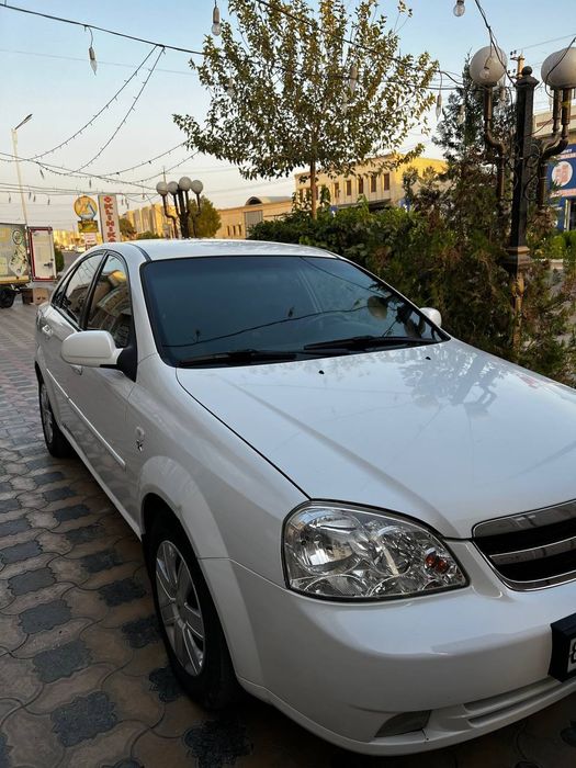 Chevrolet Lacetti 1.8