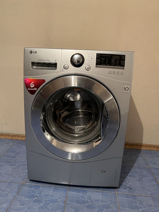 Продам стеряльная машинка LG