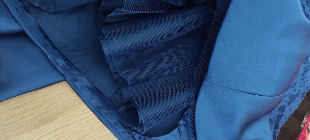 George, Clementine (САЩ) рокля и гащеризон за повод 5-6 г., като нова