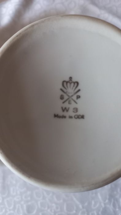 Сервиз столовый "Мадонна" сервантное хранение, производство ГДР