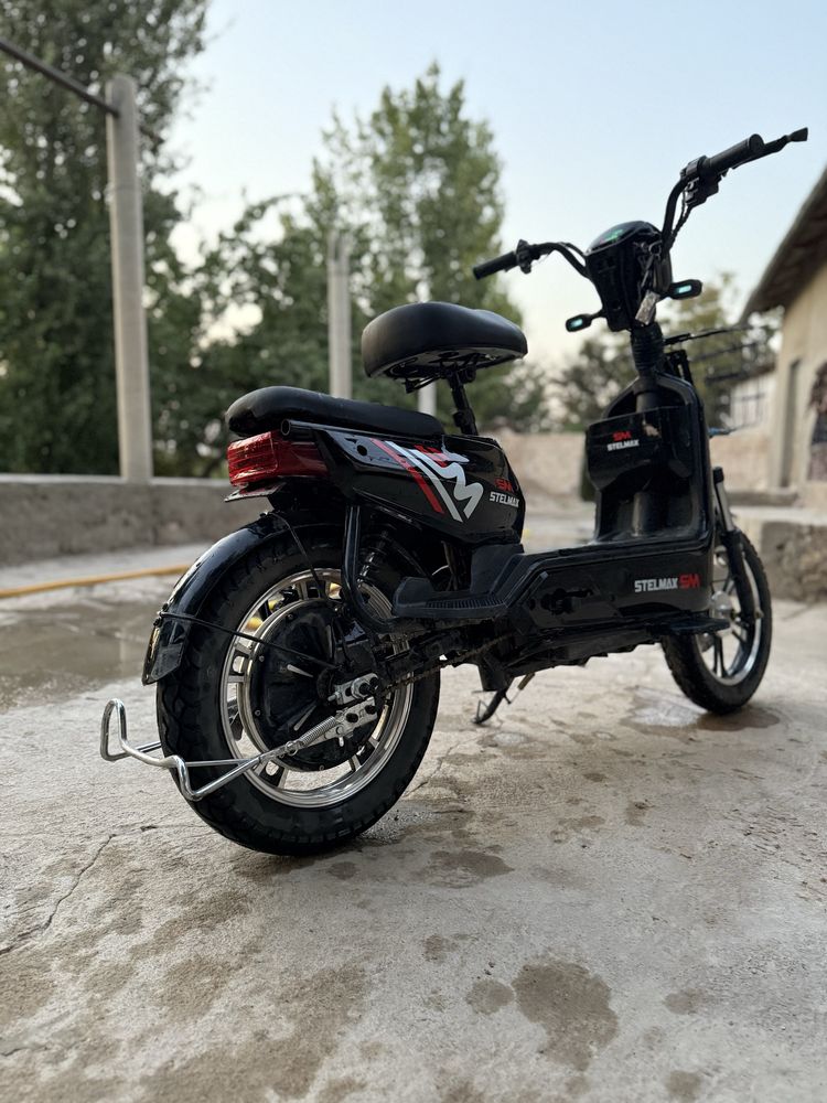 Srochna yangi skutter sotladi