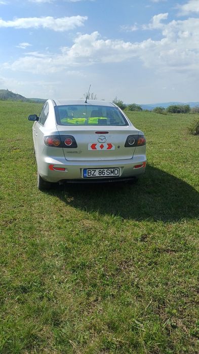 Mazda 3 an 2005 notor 16 d
